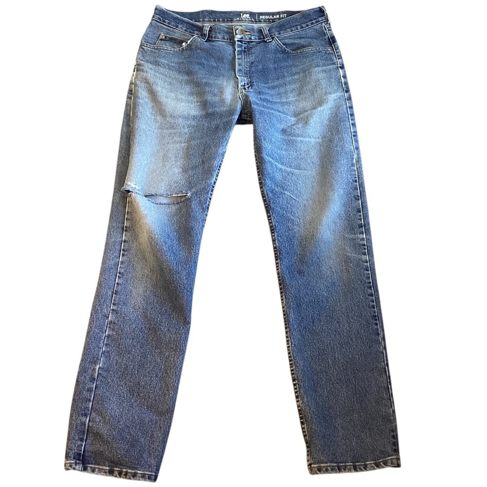 Lee Riders Men’s Regular Fit Jeans Y2K‎ Distressed Fading Size 36x32 Thrashed